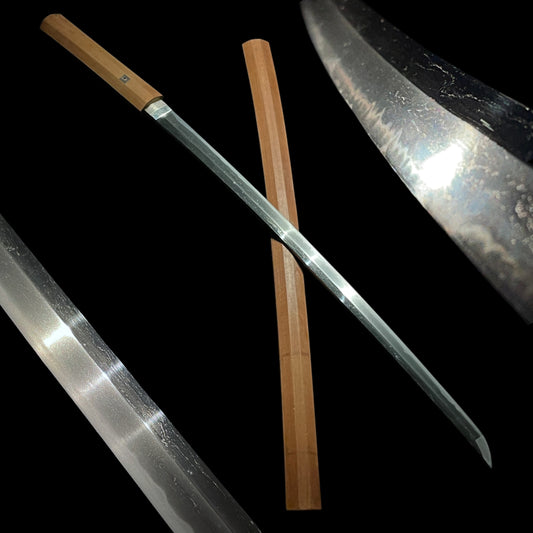 Heavy weight KATANA, Gunome-Choji 互目丁子 Hamon,  Edo period mumei