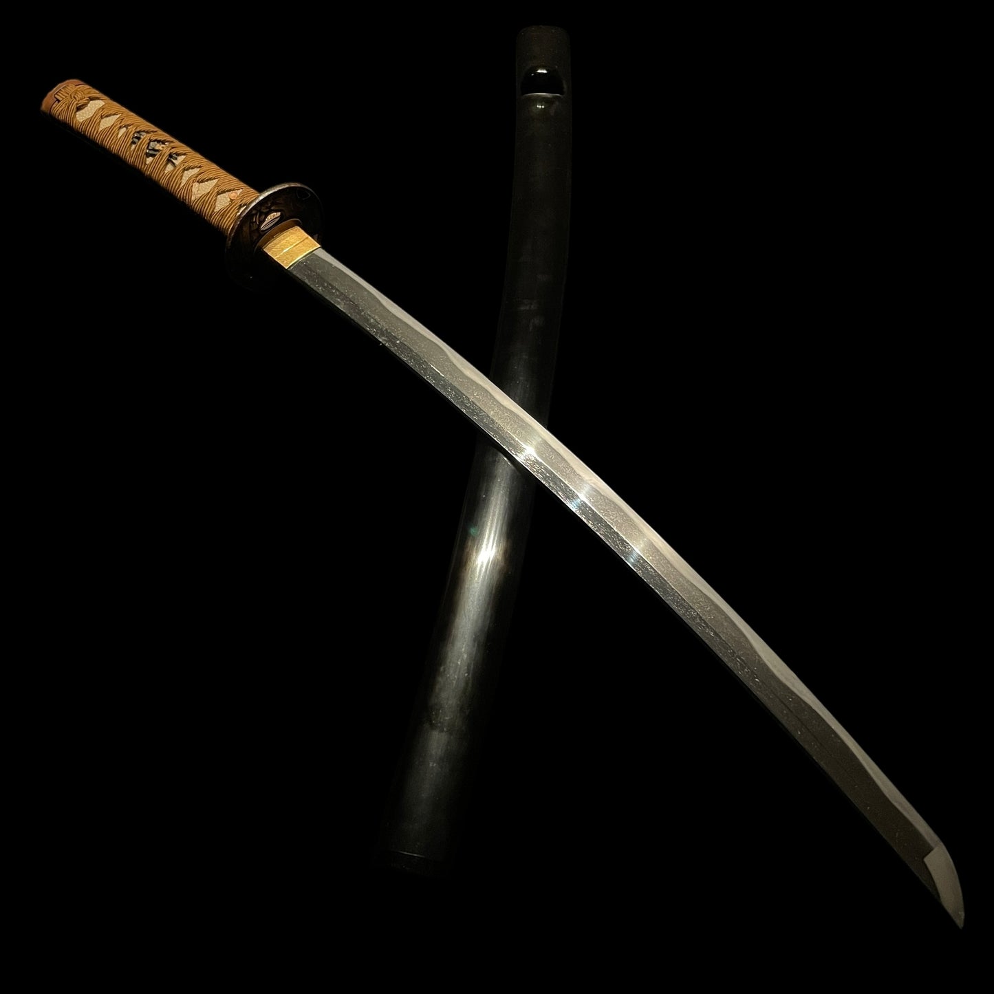 Soten-Tsuba 宗典鍔 Wakizashi, Paulownia Fuchikashira, Edo period mumei