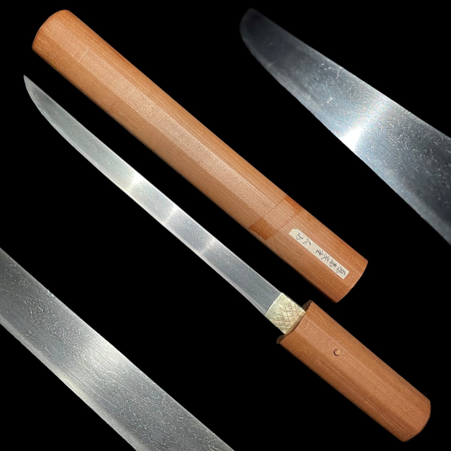 Tomo 友 signed, KOTO Tanto in Shirasaya, Muromachi period, Gold cover Habaki