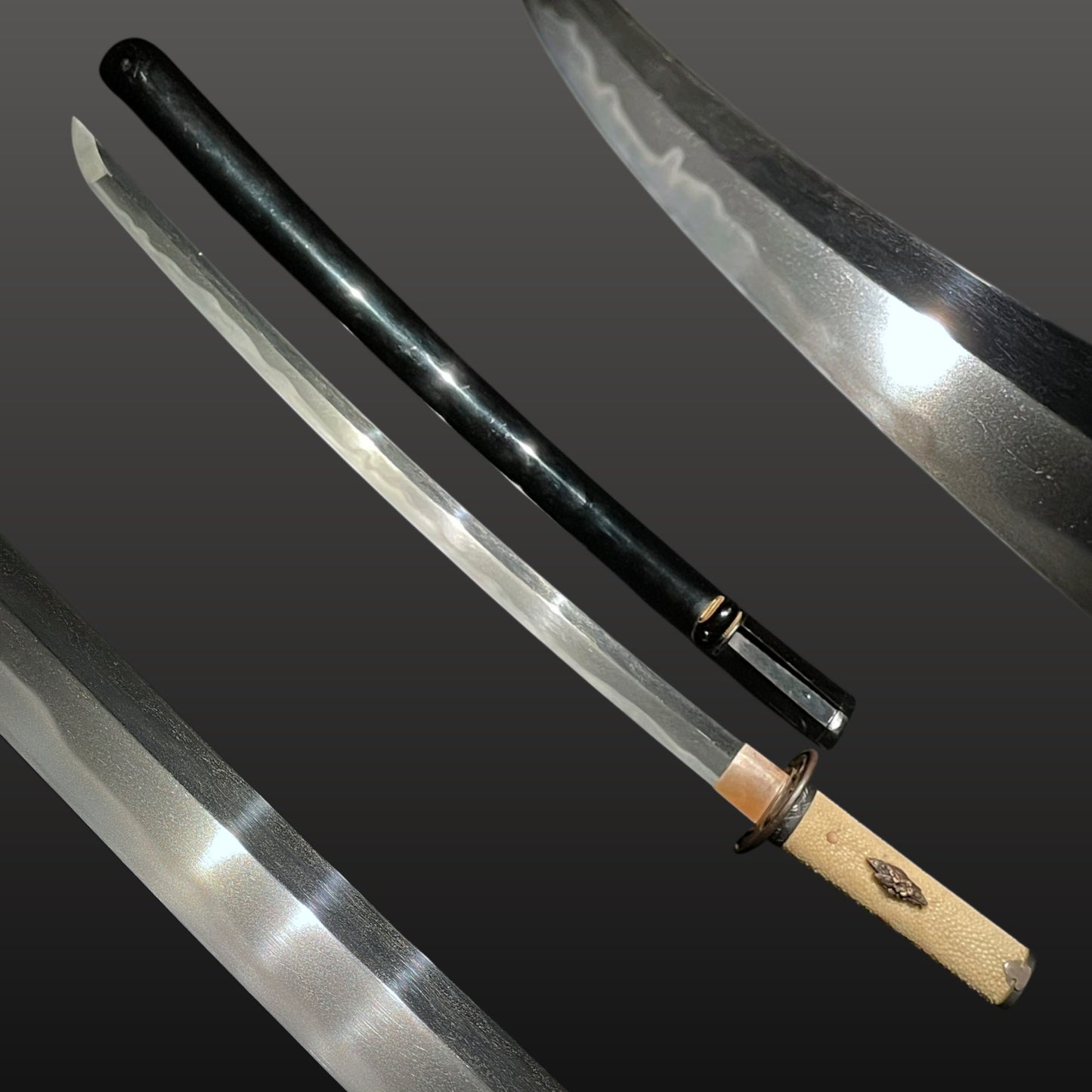 竹虎 Bbamboo and Tiger Fuchikashira, Edo period WAKIZASHI, signed TSUBA