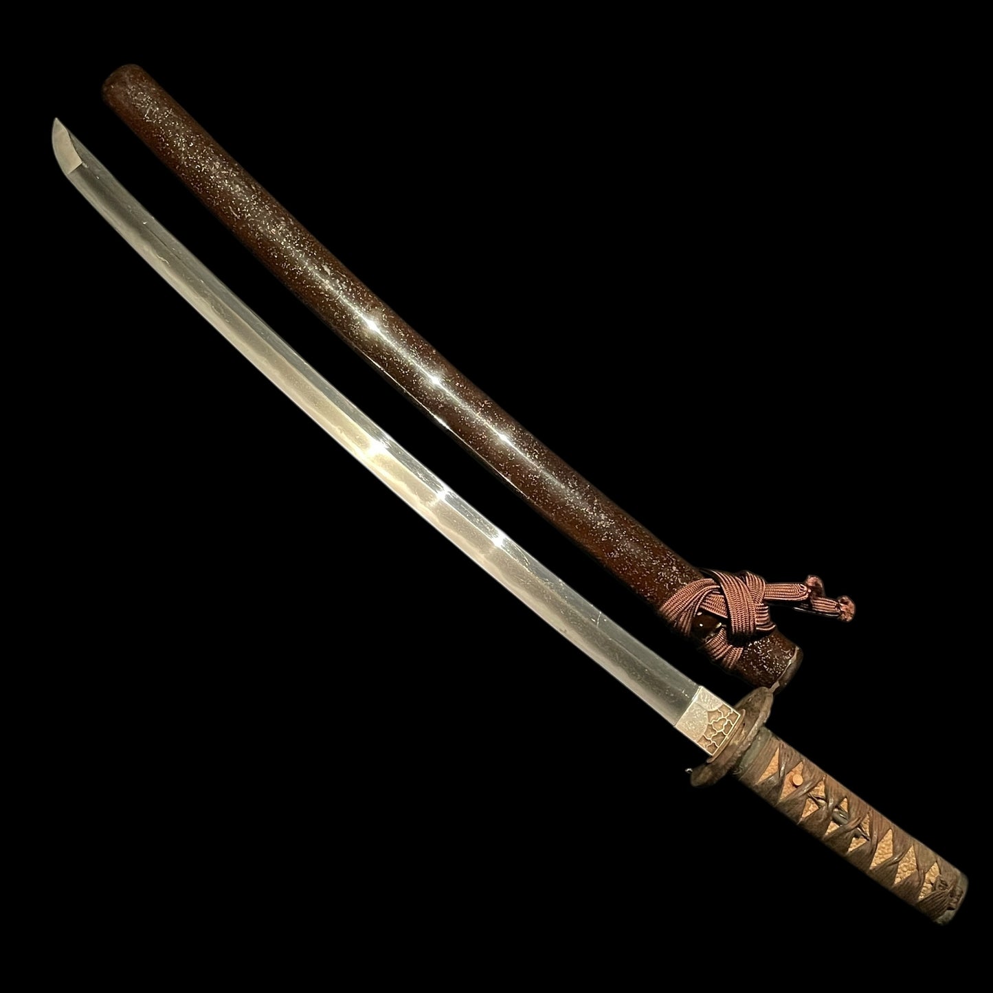 Thundercloud 雷雲 Fuchikashira Long Wakizashi, Peony and Butterfly Tsuba