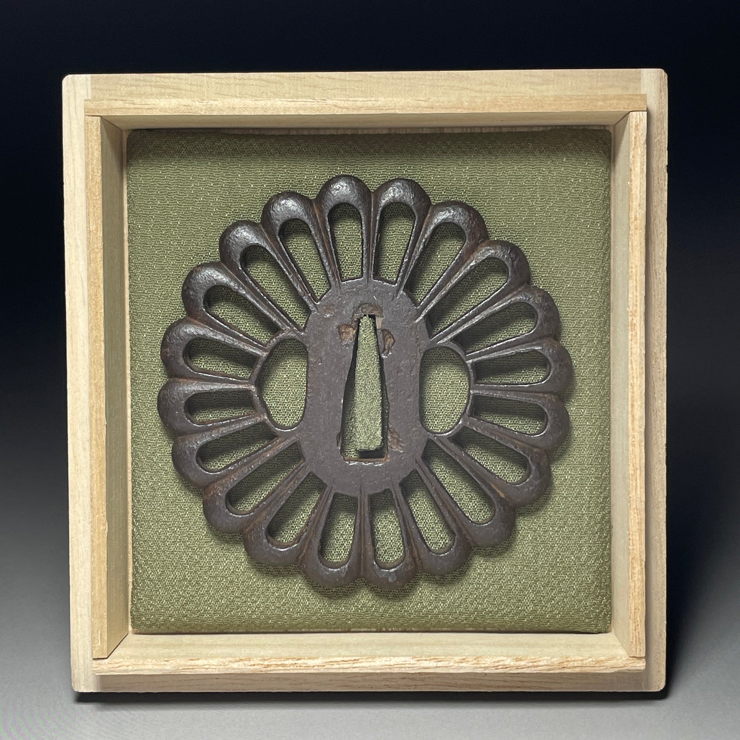 Tsuba BOX Kiribako