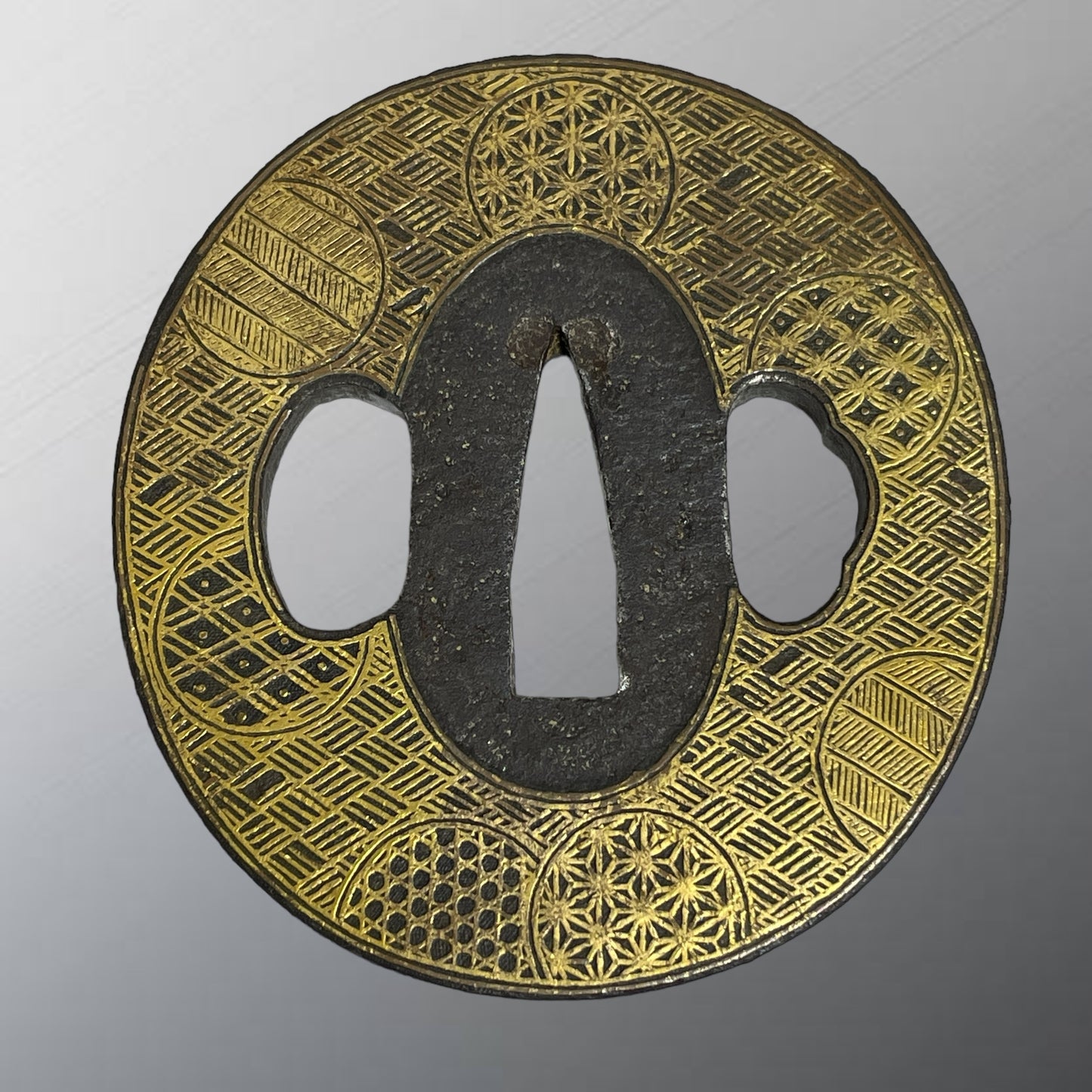 Kagakinko Gold inlay TSUBA, Edo period, Iron back, with BOX