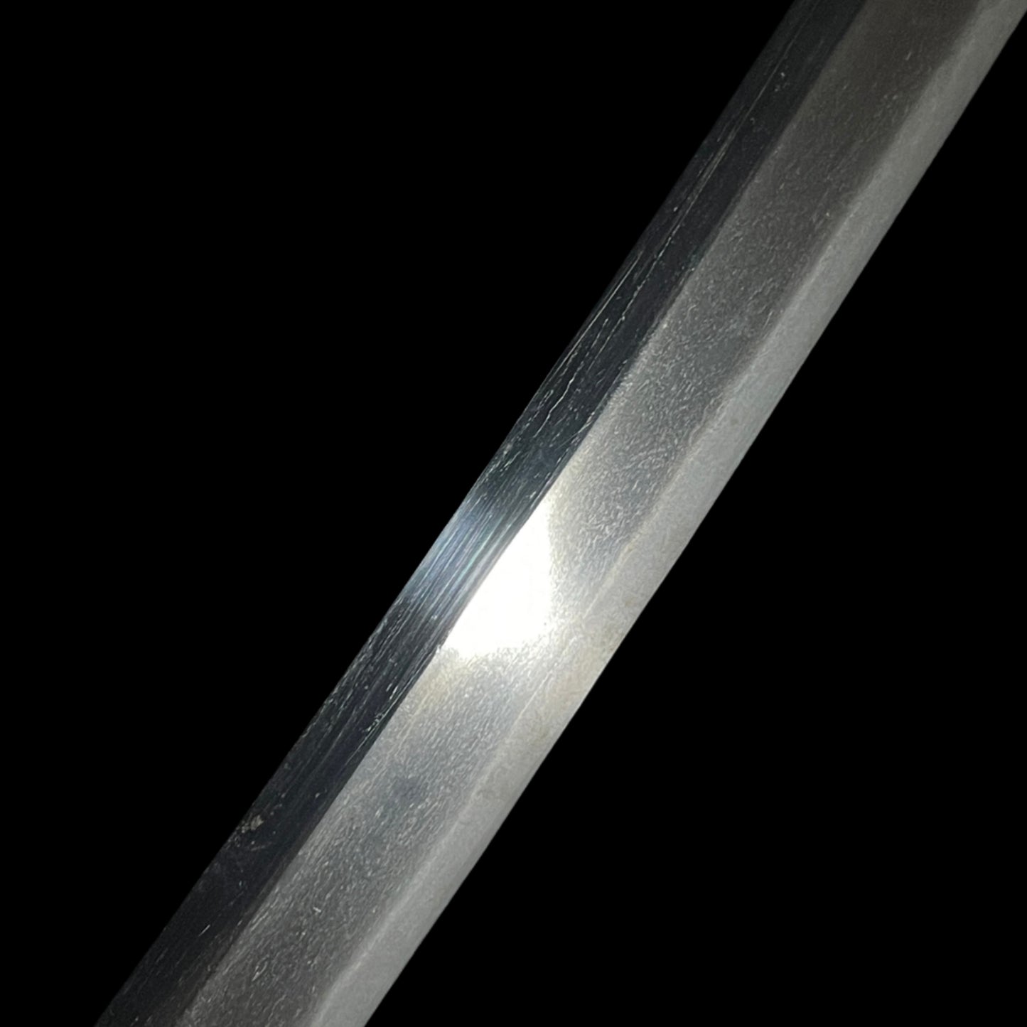 Tadamitsu Long Wakizashi, Late Muromachi period, Katateuchi