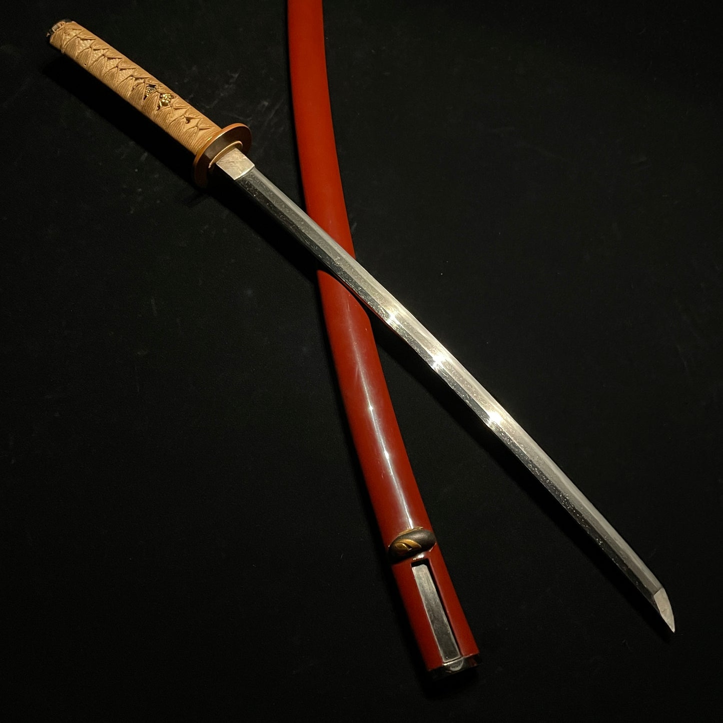 Red Wakizashi, Iganokami Kinmichi, High Grade Fittings, Edo period