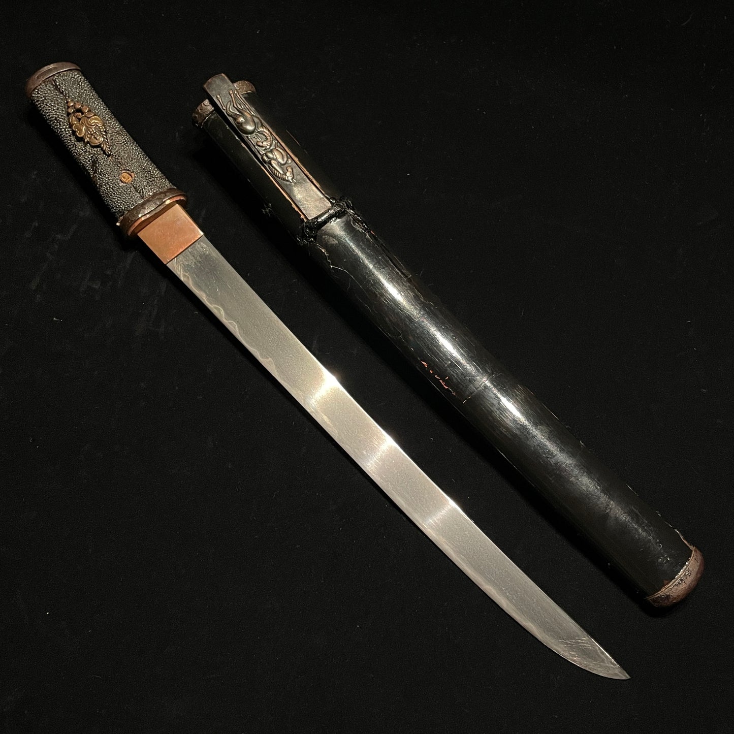 Aikuchi Sunnobi Tanto, Sekishuju Naotsuna 1478s, Muromachi period, with Kozuka