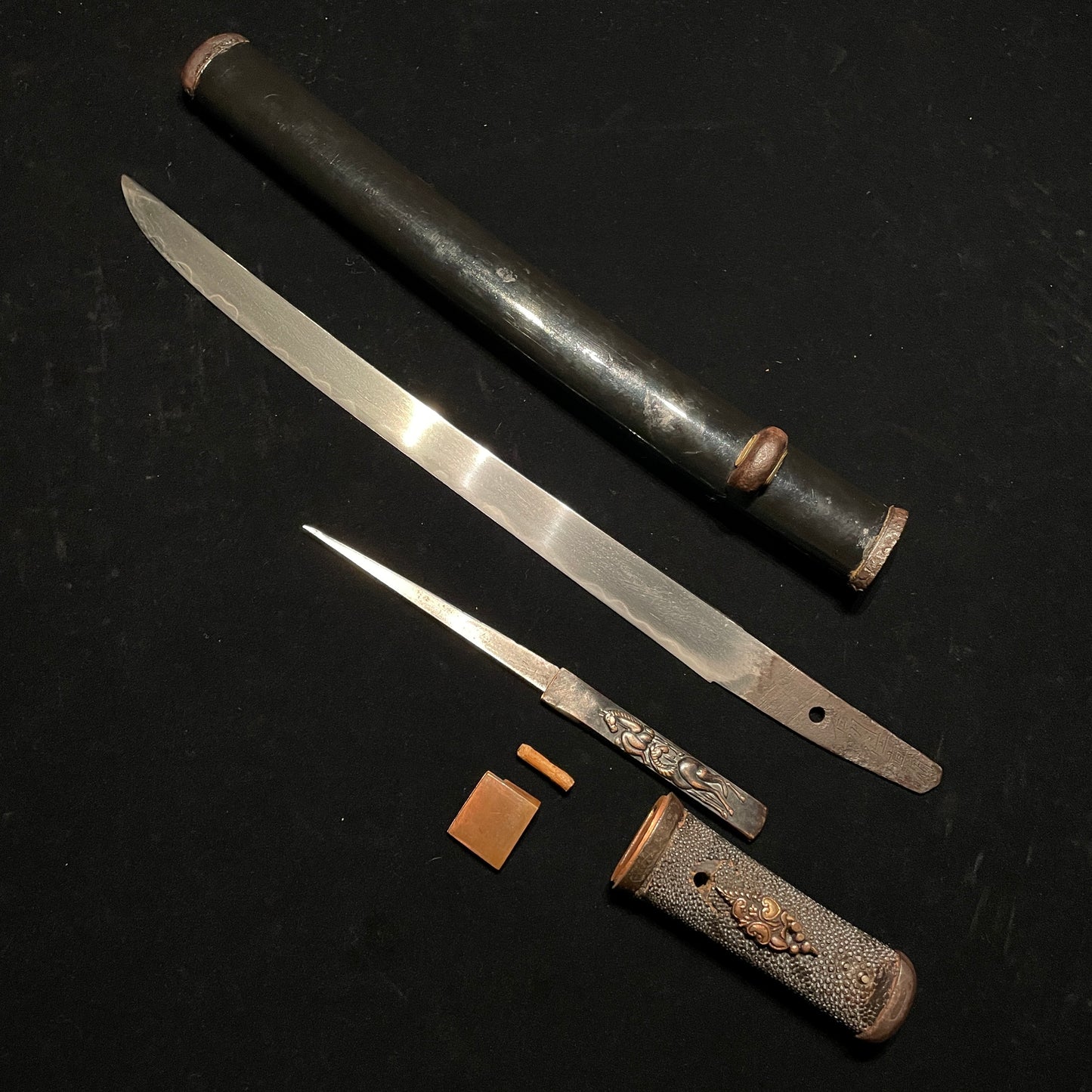 Aikuchi Sunnobi Tanto, Sekishuju Naotsuna 1478s, Muromachi period, with Kozuka