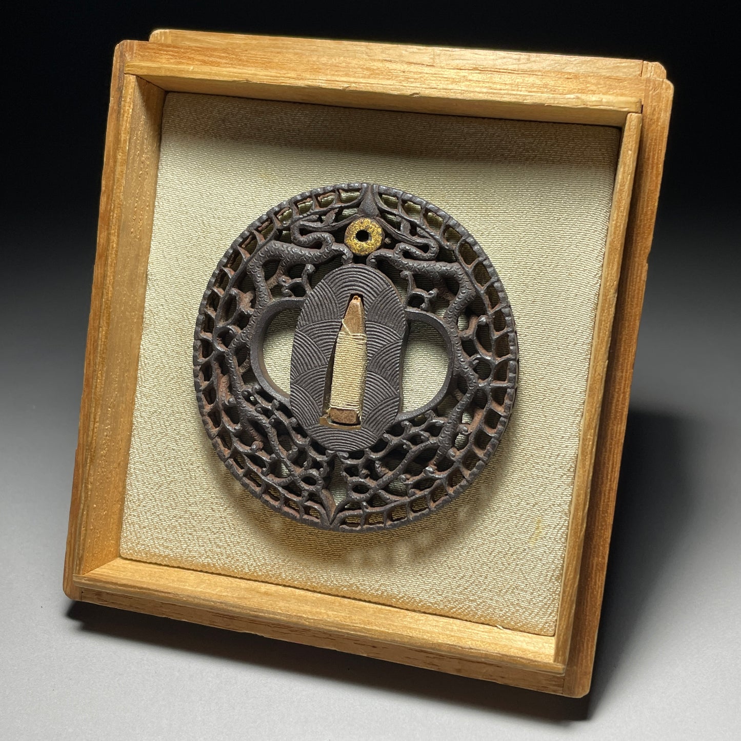 Tamaoiryu Dragon Nanban TSUBA, Edo period, with BOX