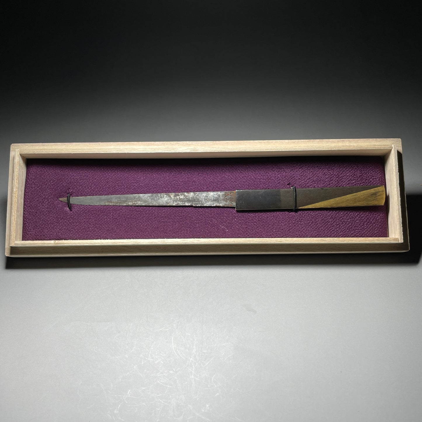 Tamaoiryu Dragon KOZUKA, Shakudo back, Edo period, with BOX