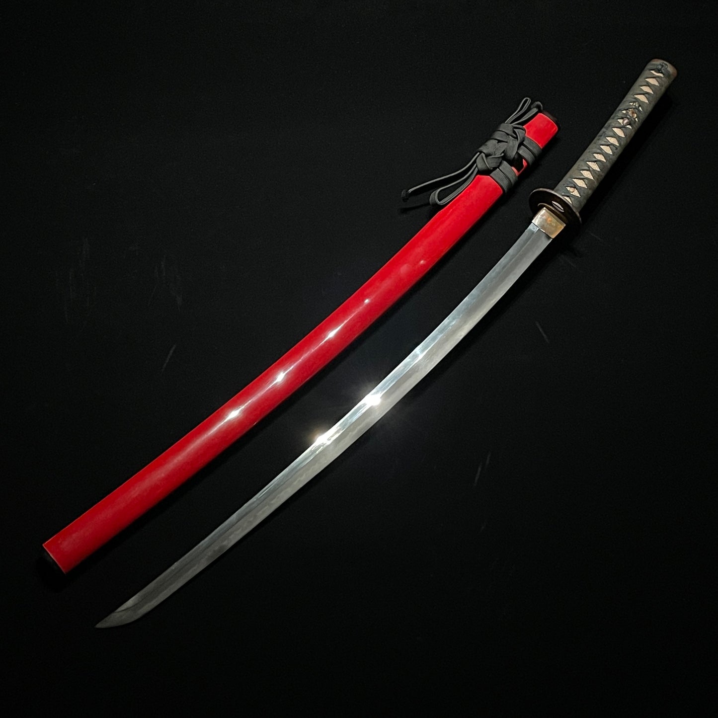 Red KATANA Gunome Hamon, Mumei Unsigned, 620mm (24.41 in.)