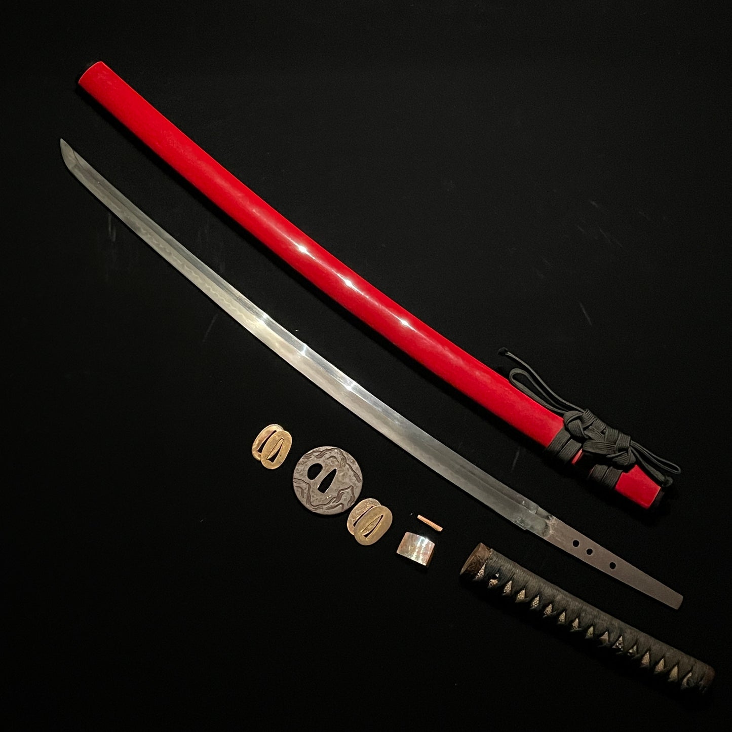 Red KATANA Gunome Hamon, Mumei Unsigned, 620mm (24.41 in.)