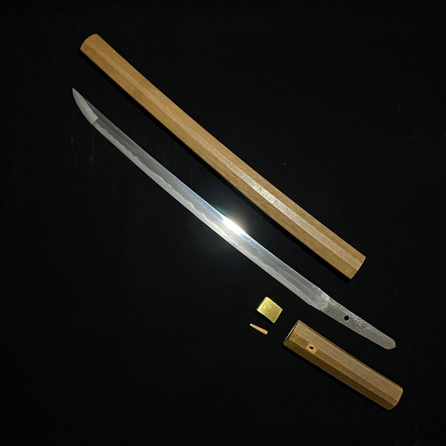 Ookissaki Wakizashi in Shirasaya, 久國 Hisakuni signed, Edo period