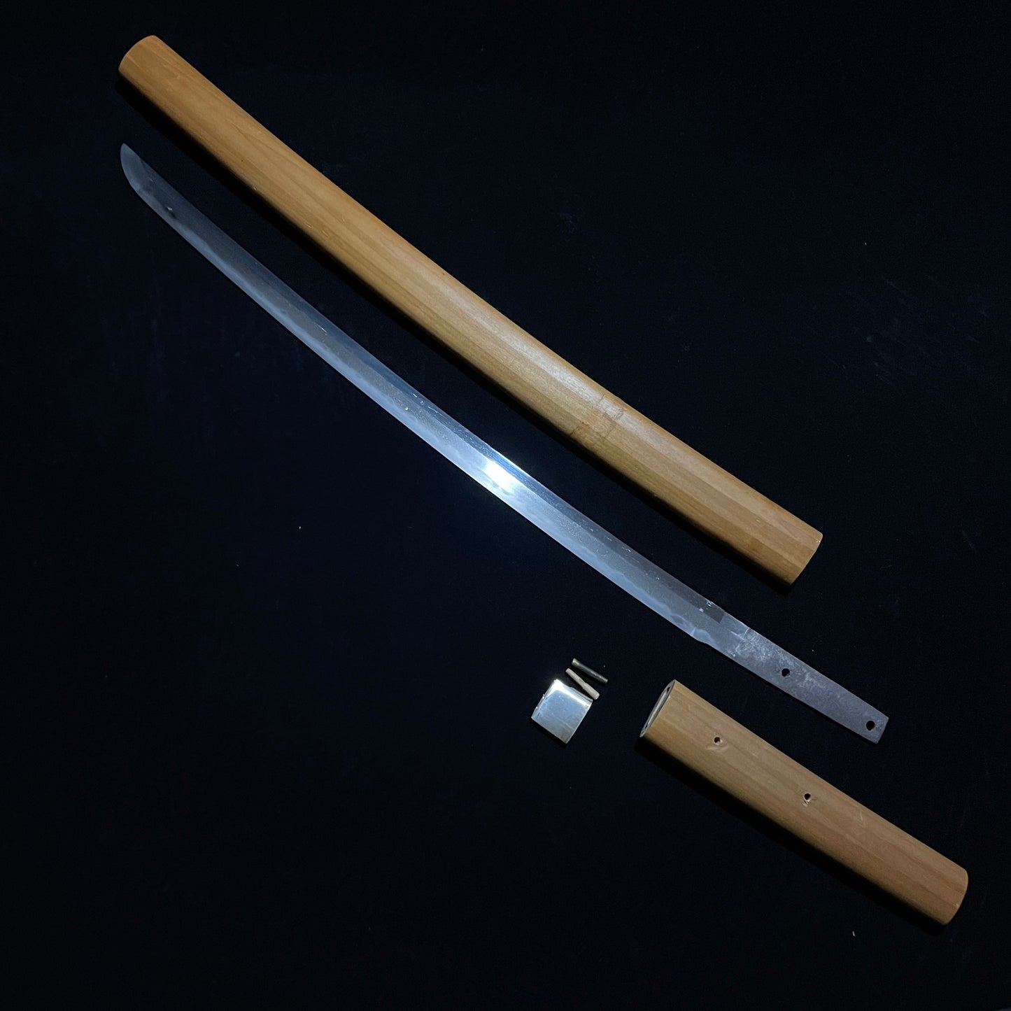 Gunome Hamon Wakizashi, KOTO Muromachi period, Oosuriage Mumei