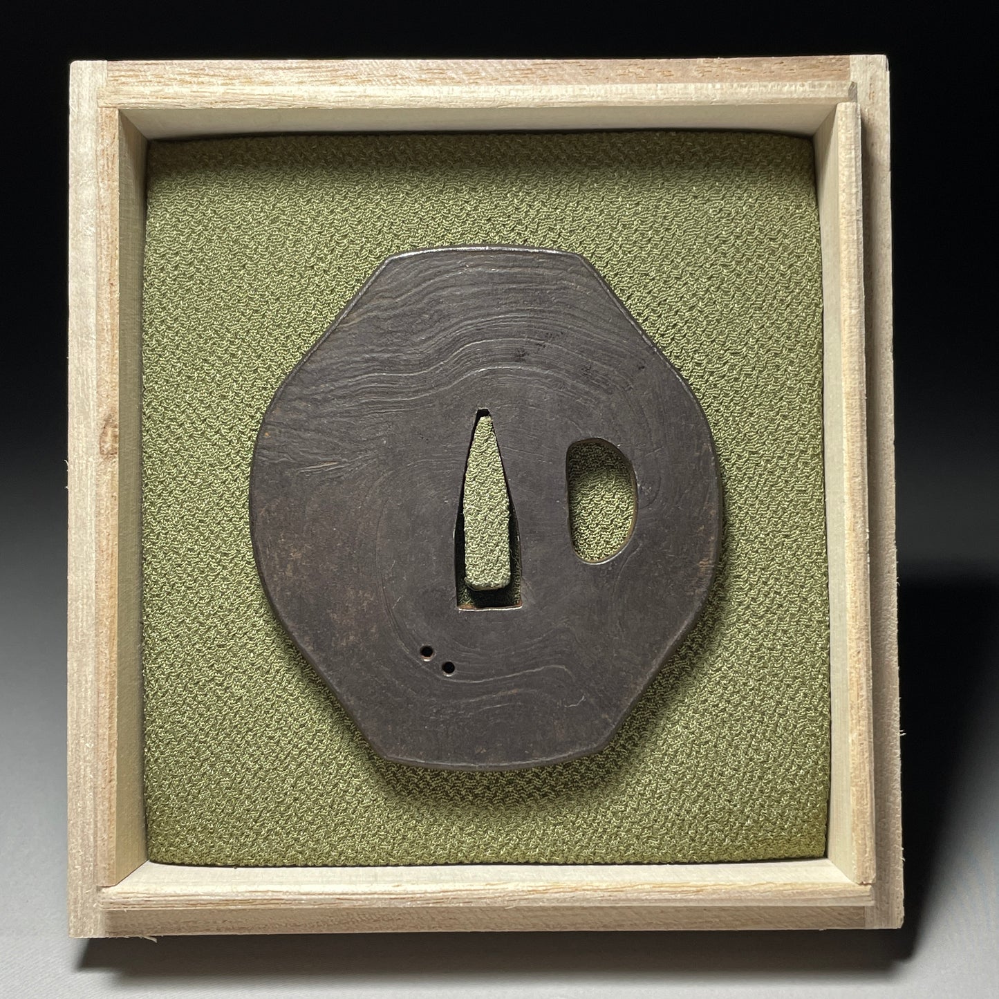 Neri-TSUBA 練り鍔, Udenuki-Ana, Edo period, Iron back, 73x66x5.1mm 132g