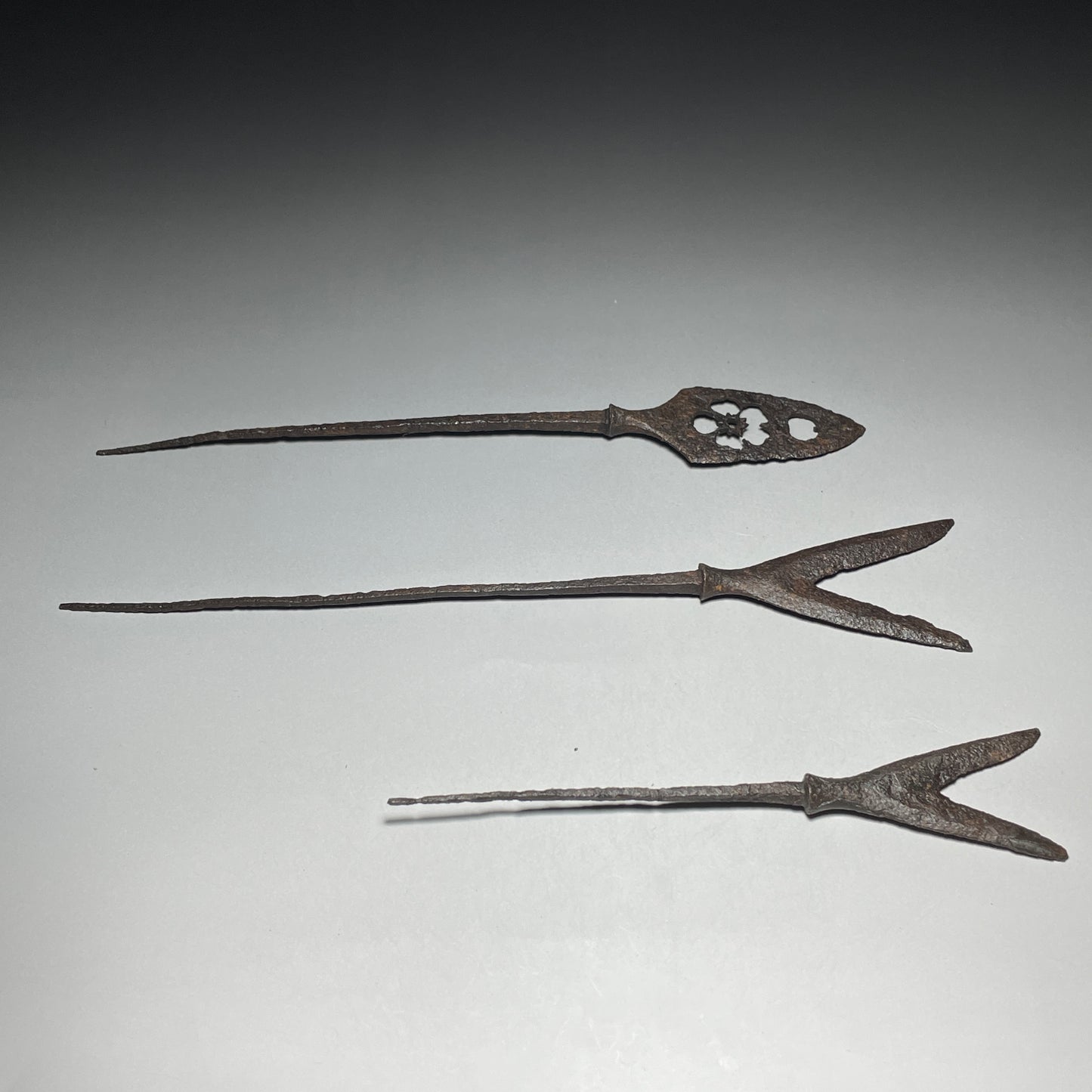 YAJIRI x 3 鏃 Samurai Arrowhead, Edo period, Iron back