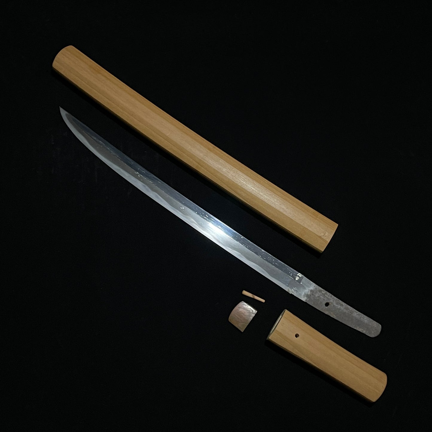 Shobuzukuri Wakizashi 兼光 Kanemitsu signed, Muromachi period