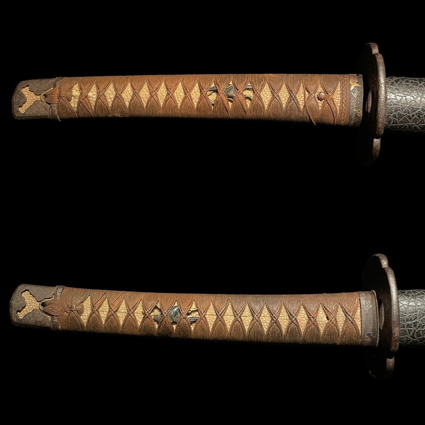 Handachi Koshirae KATANA, Kanemoto 5dai Kanenao 兼元五代目兼直 signed, Early Edo period