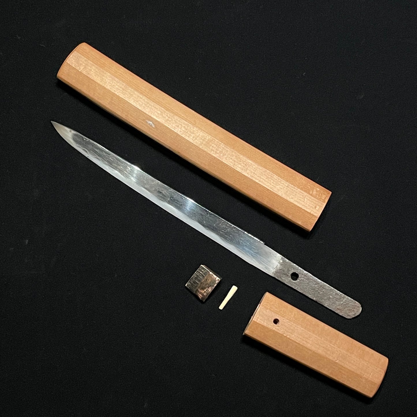 Yoroidoshi Tanto in Shirasaya, Muromachi period mumei