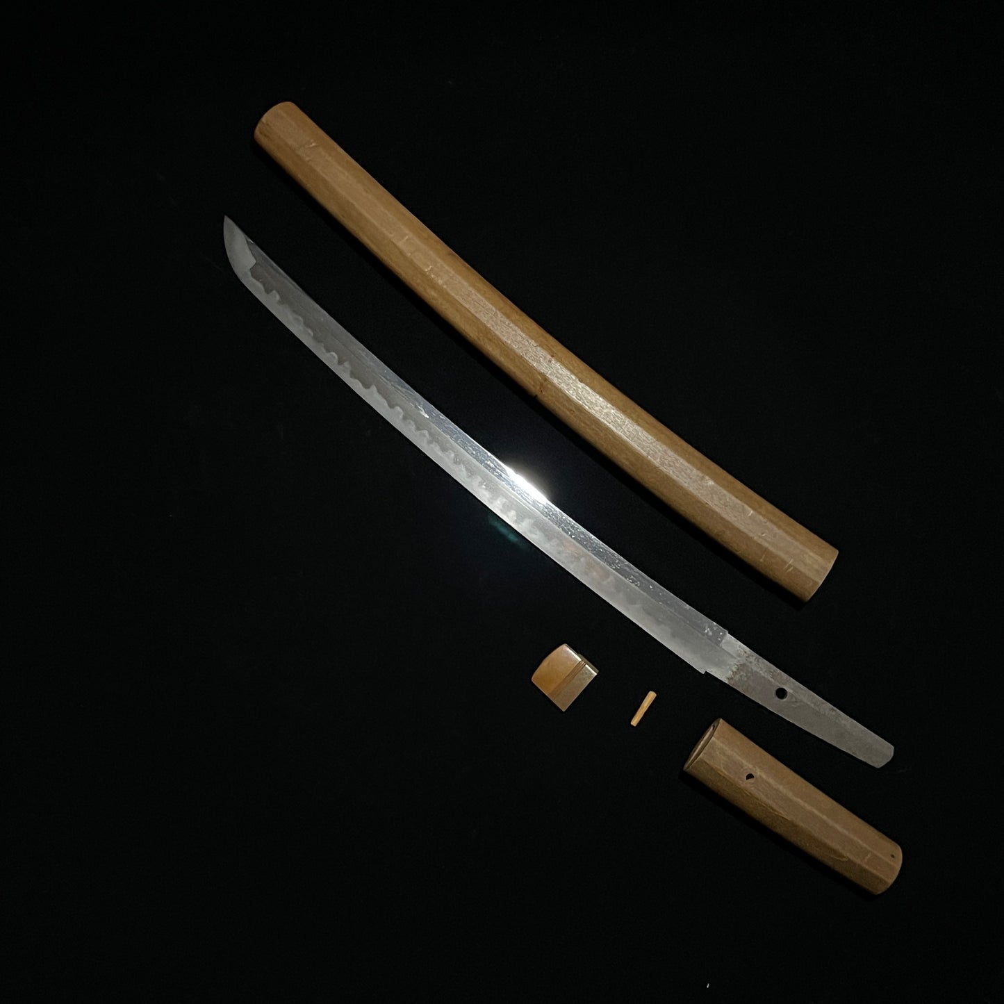 Noshusekiju Kaneuji 濃州関住兼氏 signed WAKIZASHI, Late Muromachi period