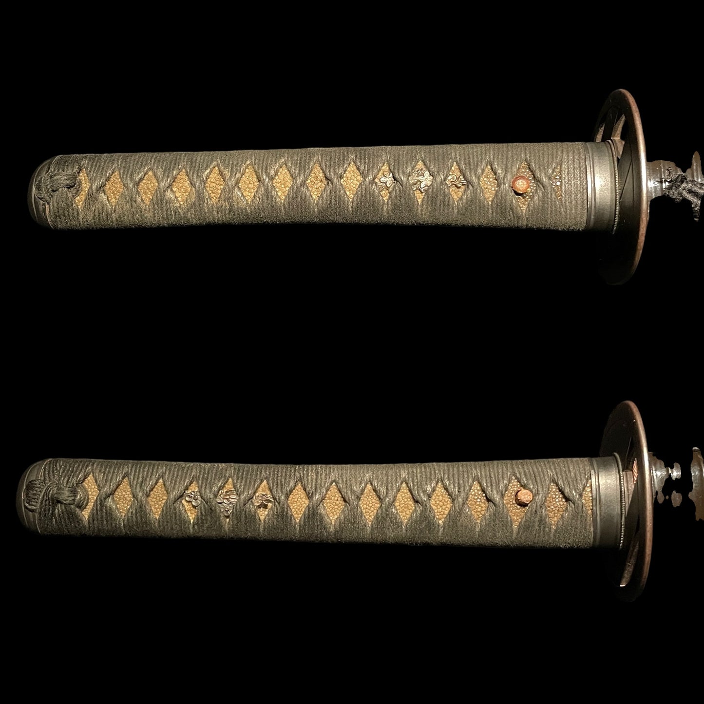 Long IAITO KATANA, Bo-hi 棒樋, Wide and Thick blade, Late Edo period