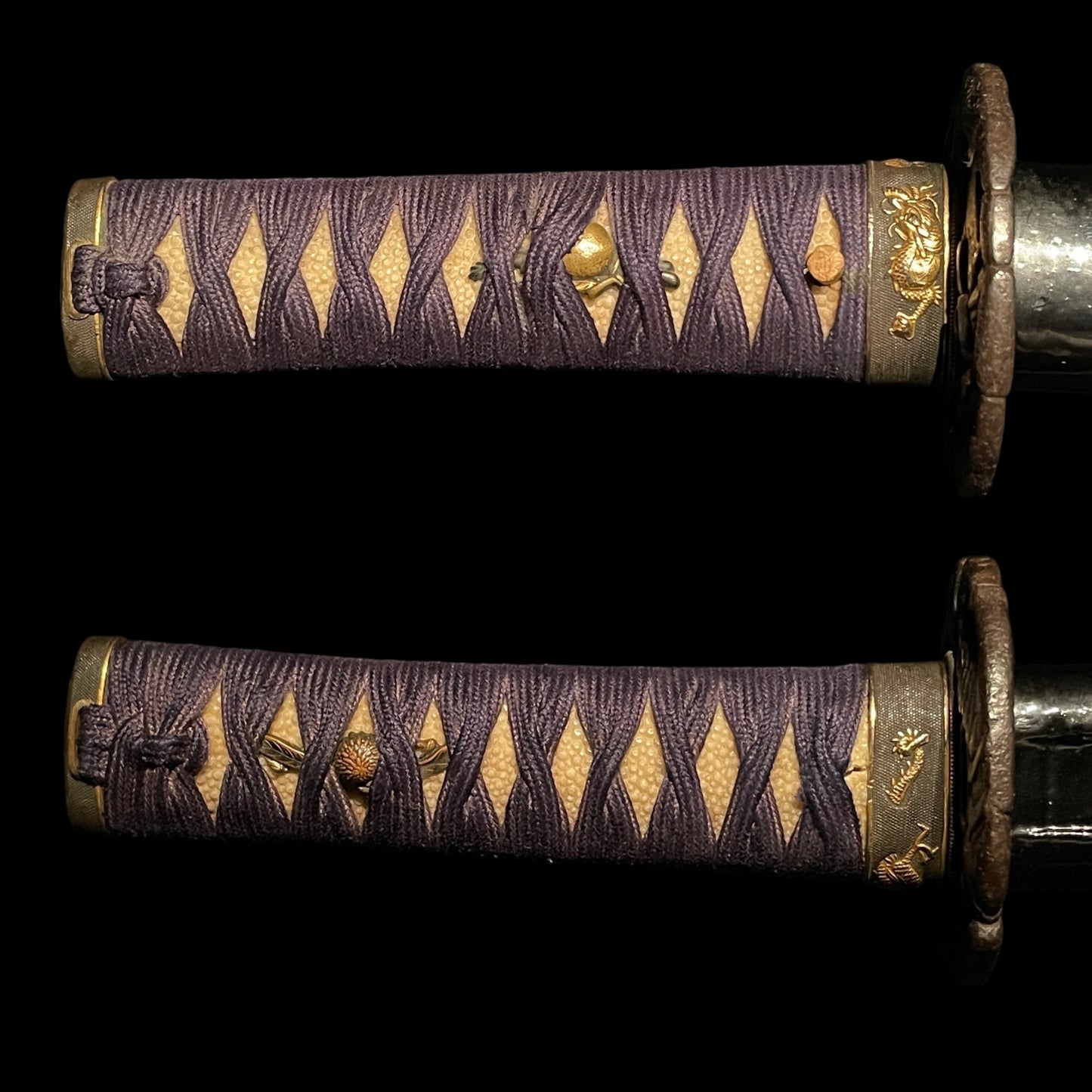 Dragon Fuchikashira Wakizashi, Mihara Masanobu 三原正信 signed, Muromachi period