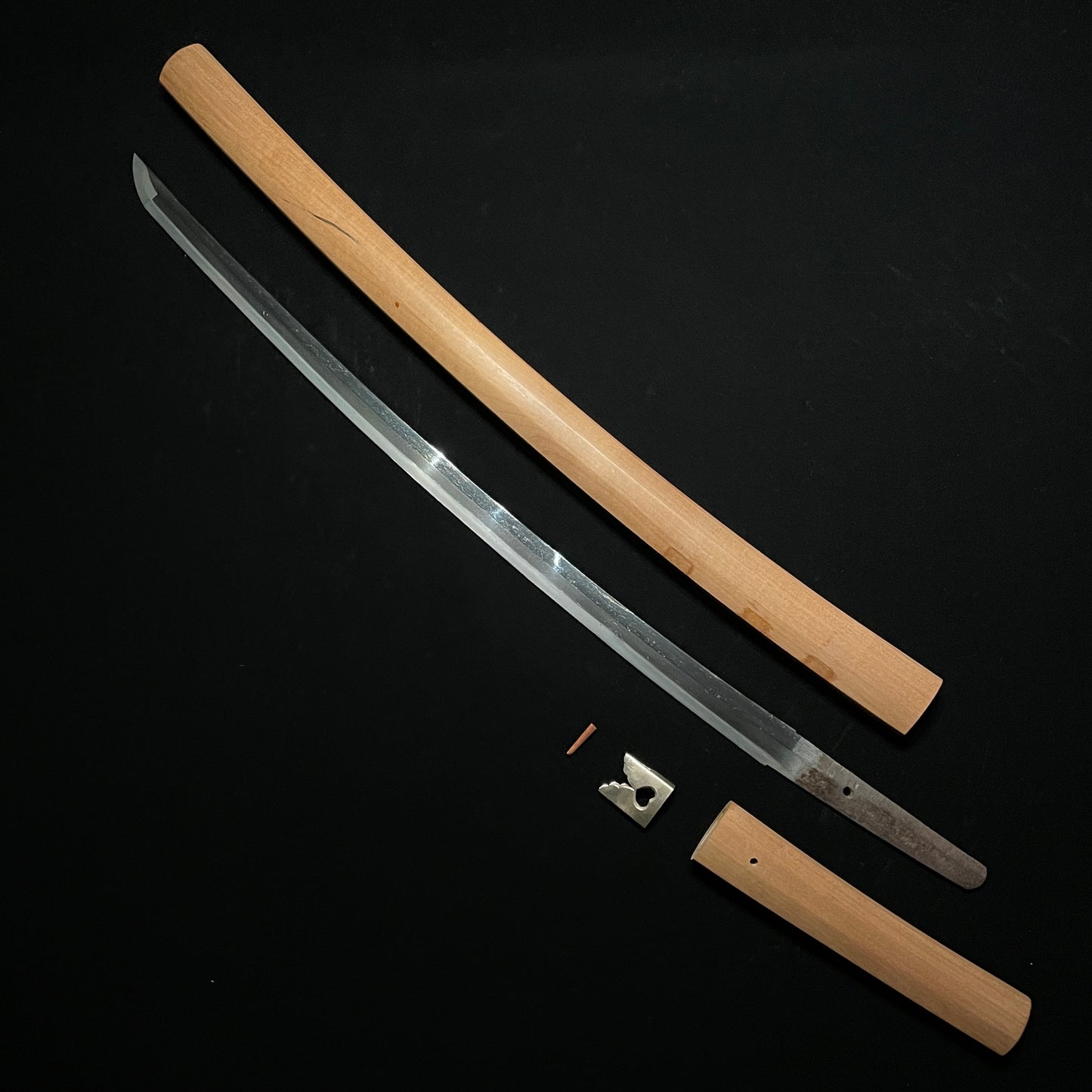 Katateuchi 片手打 KATANA, Late Muromachi period mumei, Amazing habaki