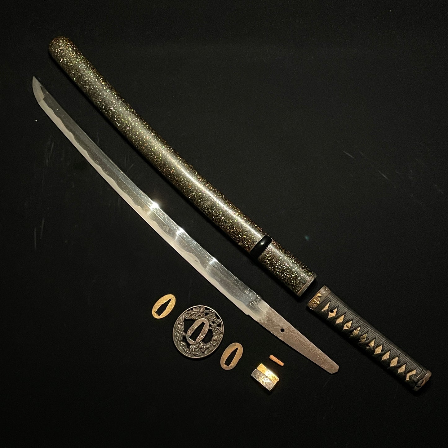 Wide Wakizashi, Noshuju Terushige 濃州住照重, Samurai Fuchikashira, Edo period