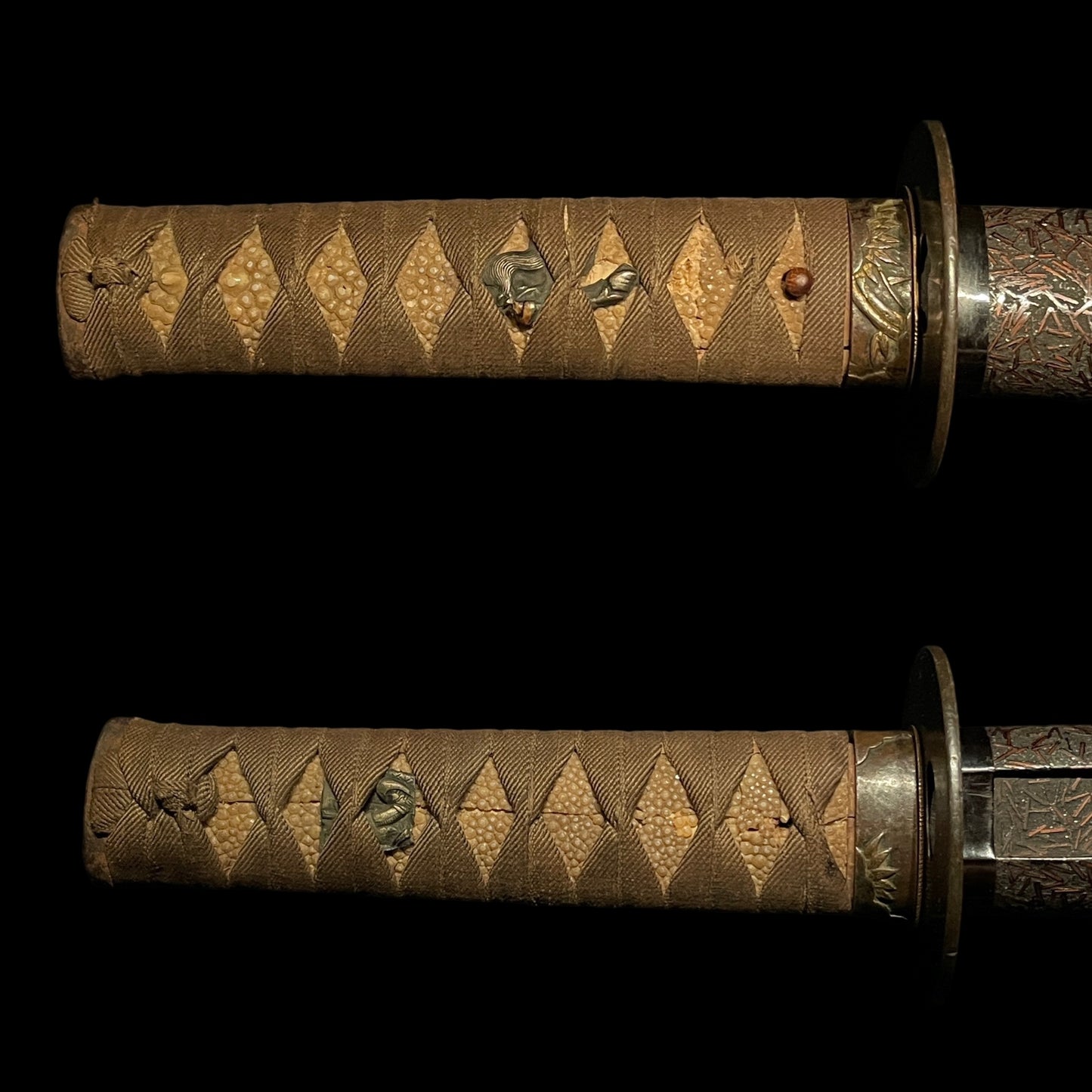 Gunome Hamon 互の目刃文 Wakizashi, Edo period mumei