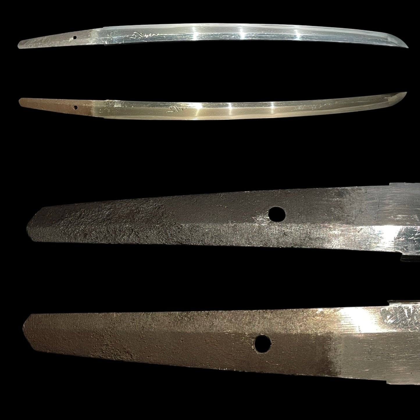 Yamashironokami Kunikiyo 山城守国清 Wakizashi, Bonji 梵字 Horimono, Very Thick Blade