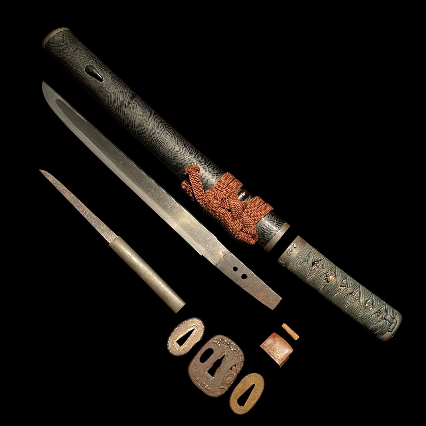 Jumyo 寿命 TANTO, Two certificates, with Kozuka, KOTO Muromachi period