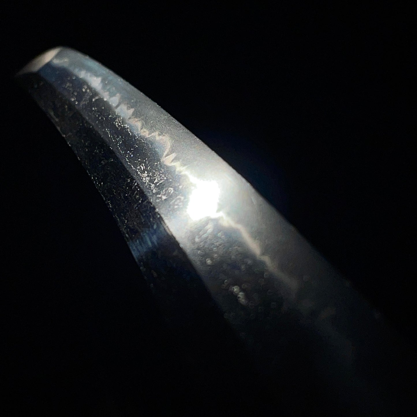 Ookissaki 大切先 Wakizashi, Bicchuju Kunitomo 備中住国友 signed, Wide blade