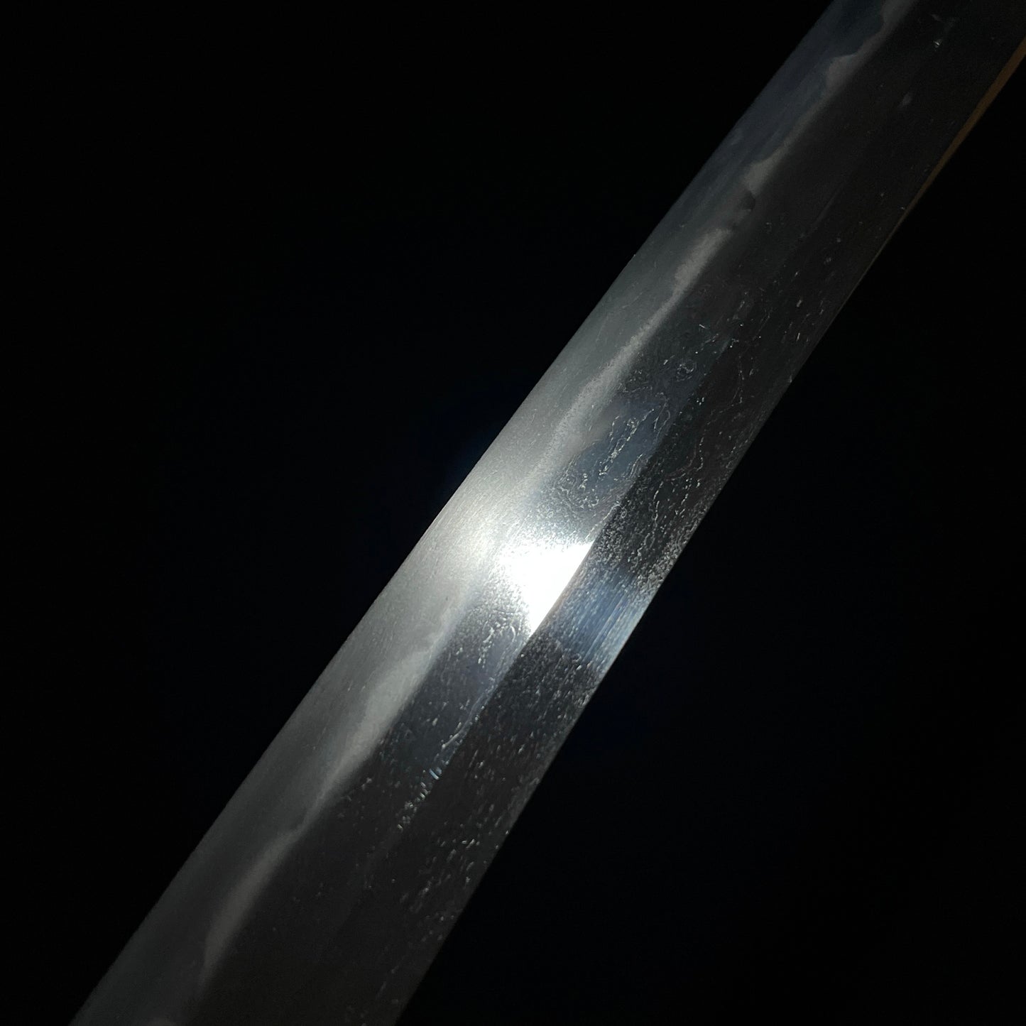 Ookissaki 大切先 Wakizashi, Bicchuju Kunitomo 備中住国友 signed, Wide blade