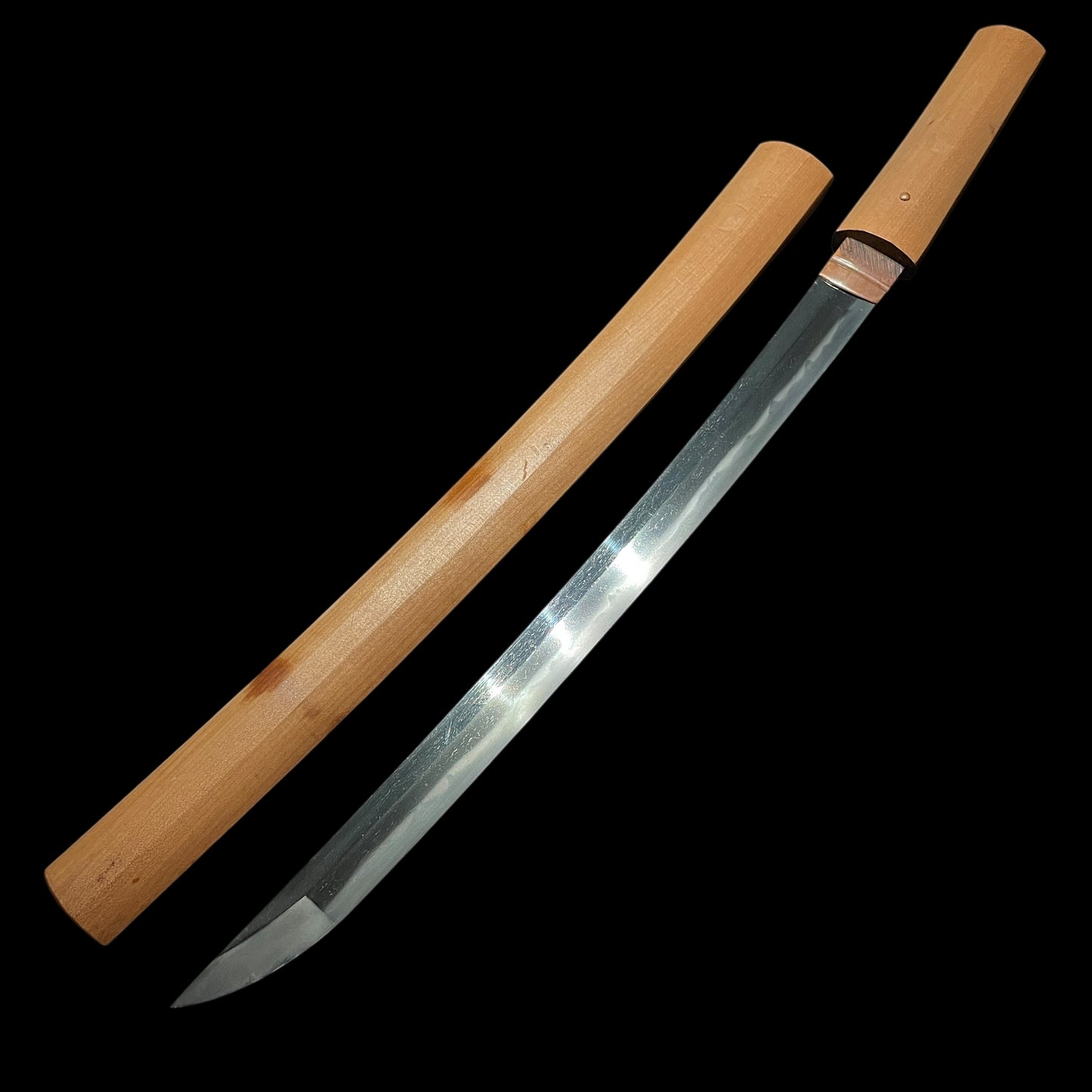 Ookissaki 大切先 Wakizashi, Bicchuju Kunitomo 備中住国友 signed, Wide blade