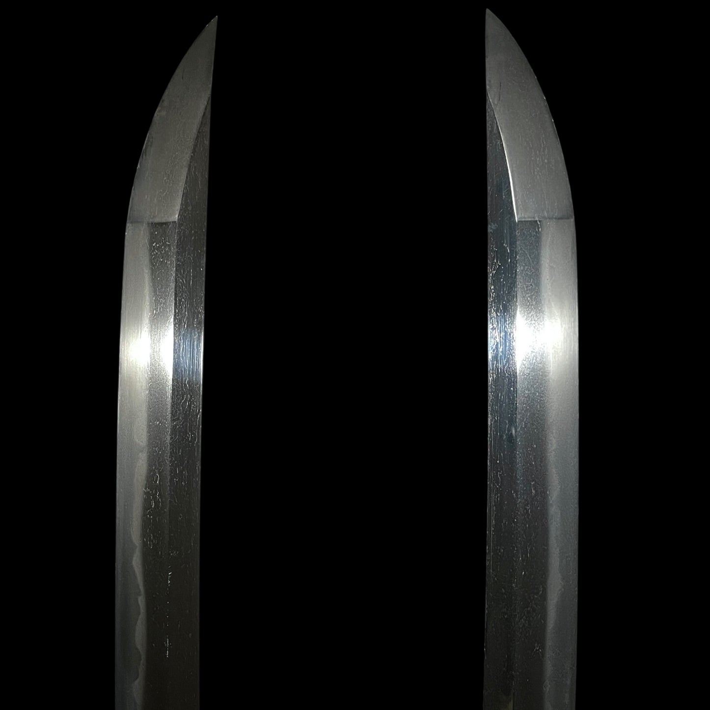 Ookissaki 大切先 Wakizashi, Bicchuju Kunitomo 備中住国友 signed, Wide blade