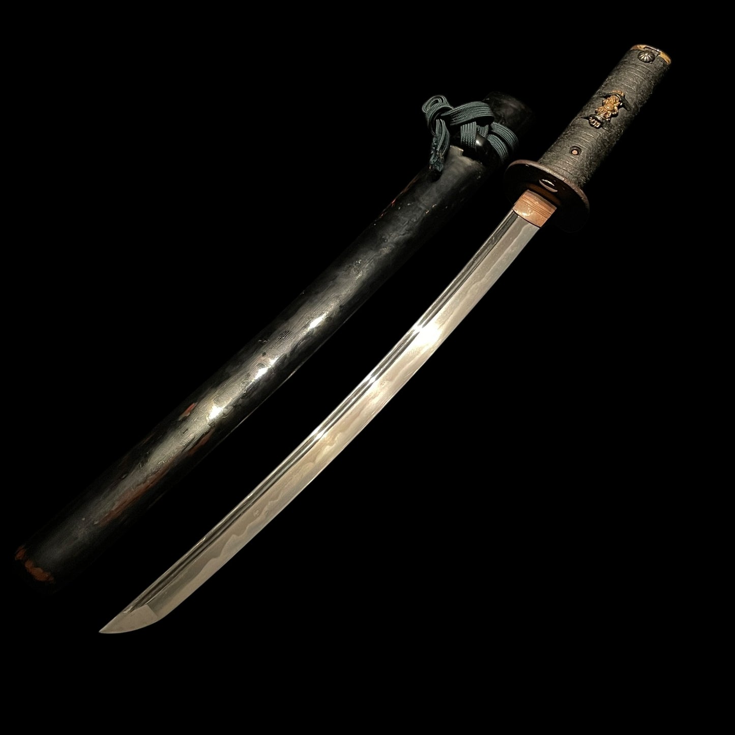 Plum TSUBA Short Wakizashi, Komedawara 米俵 Fuchi Edo period mumei