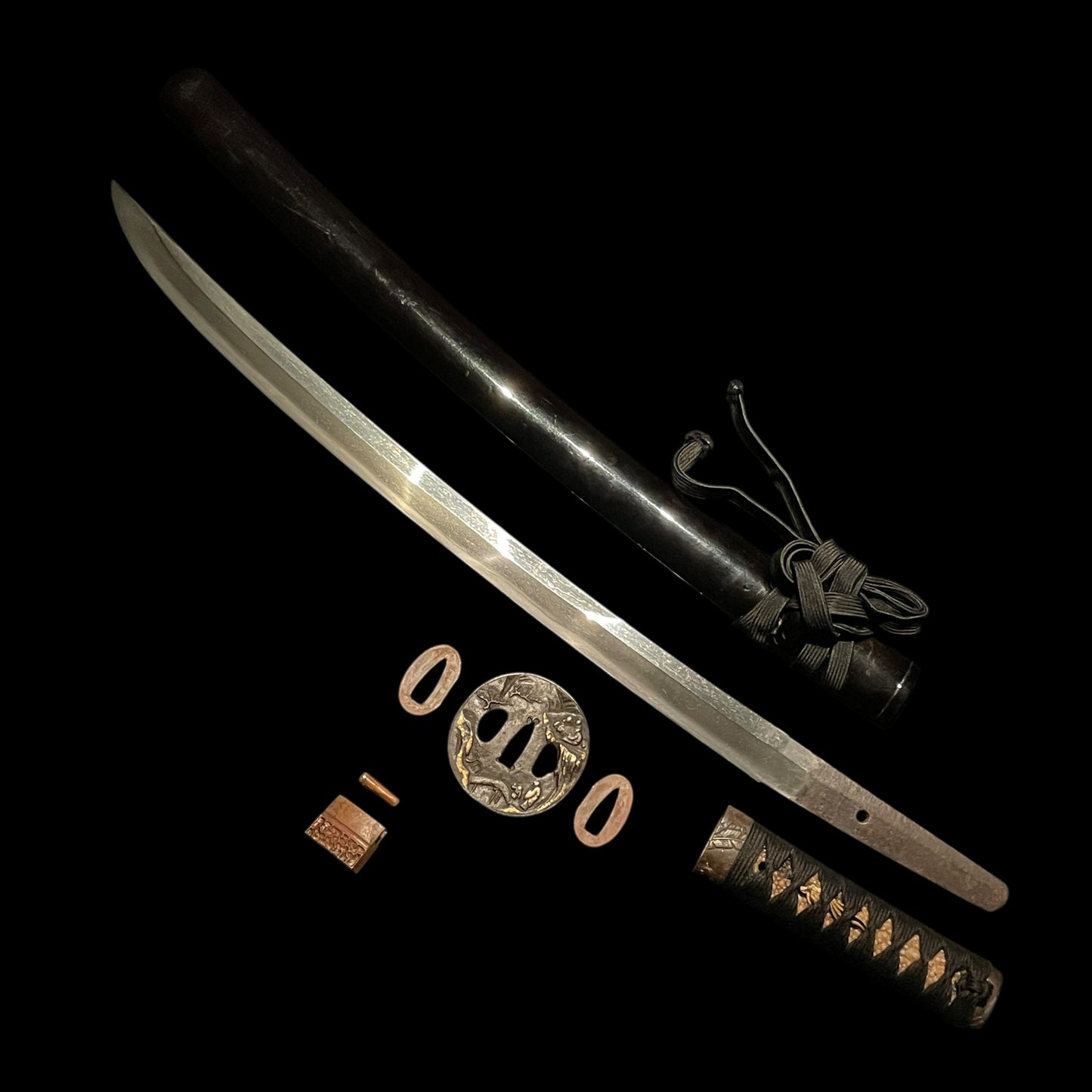 Bell cricket Fuchikashira 鈴虫縁頭, Shobuzukuri Long WAKIZASHI, Edo period mumei