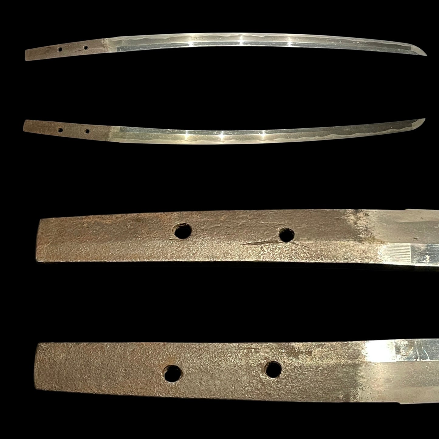 Midare-Hamon Wakizashi in Shirasaya, Edo period mumei, Shakudo and Copper Habaki