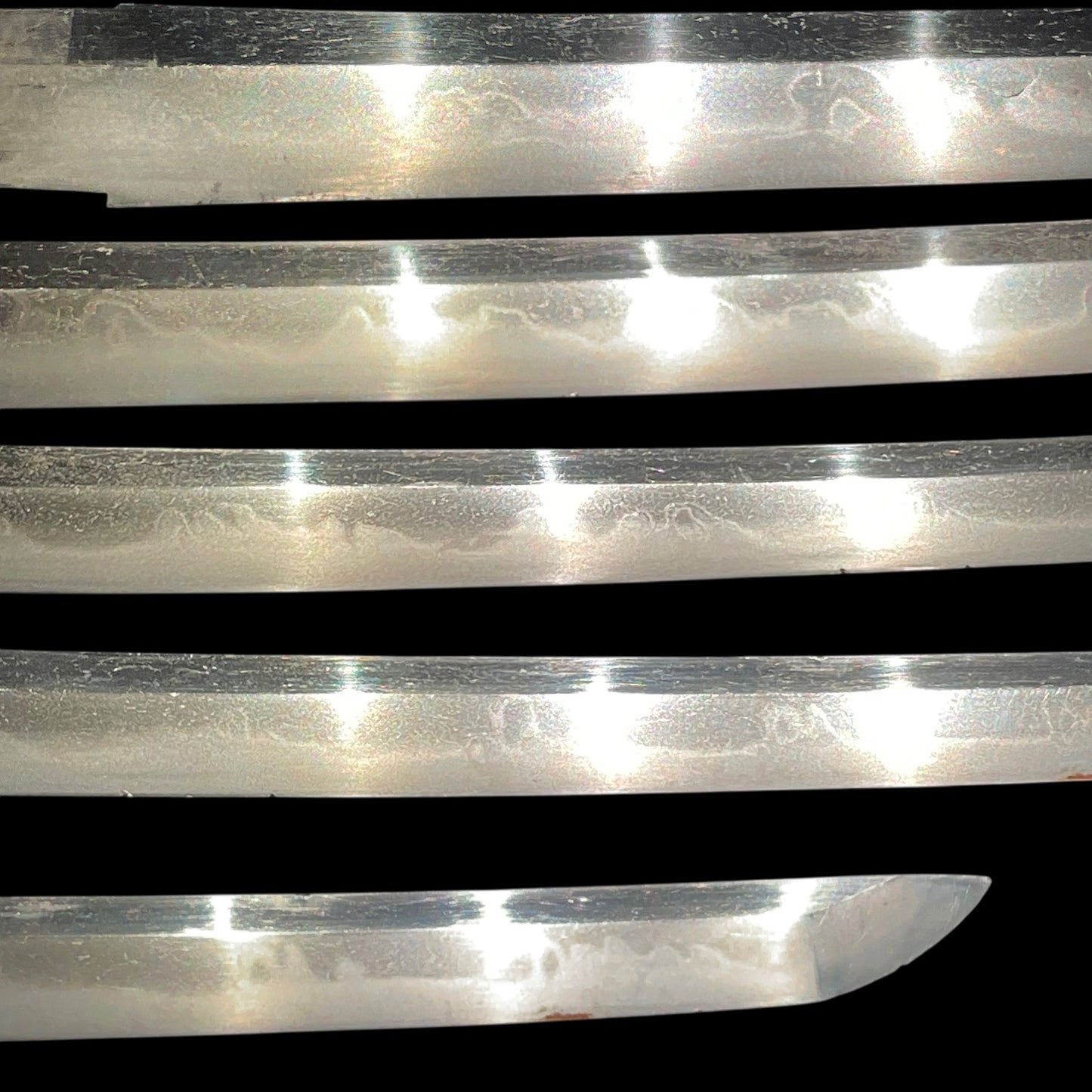 Midareba 乱刃 Long WAKIZASHI, Echizenju Shimosaka 越前住下坂 signed, Edo period