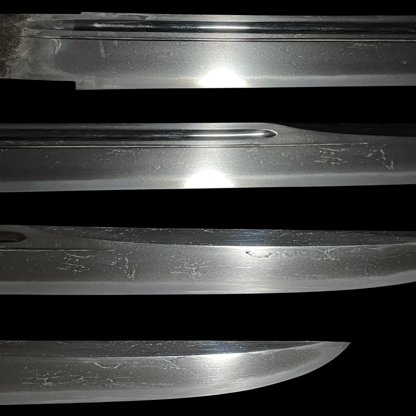 KANMURIOTOSHI 冠落とし TANTO, Kaneuji 兼氏 signed with KOZUKA, Muromachi period