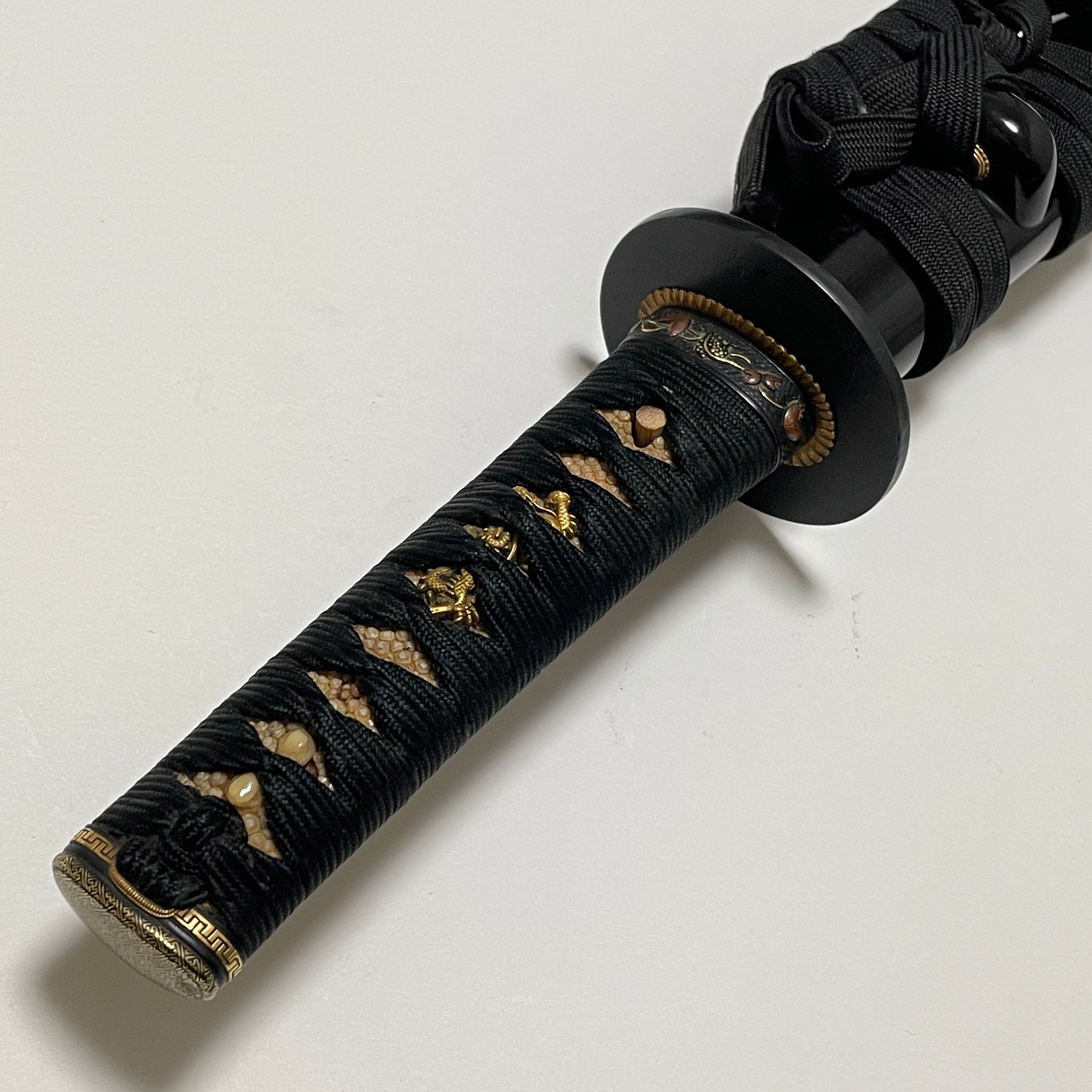 Hou 伯 signed WAKIZASHI, Raimon 雷紋 Kashira, Fuemaki-Zaya 笛巻鞘, Edo period