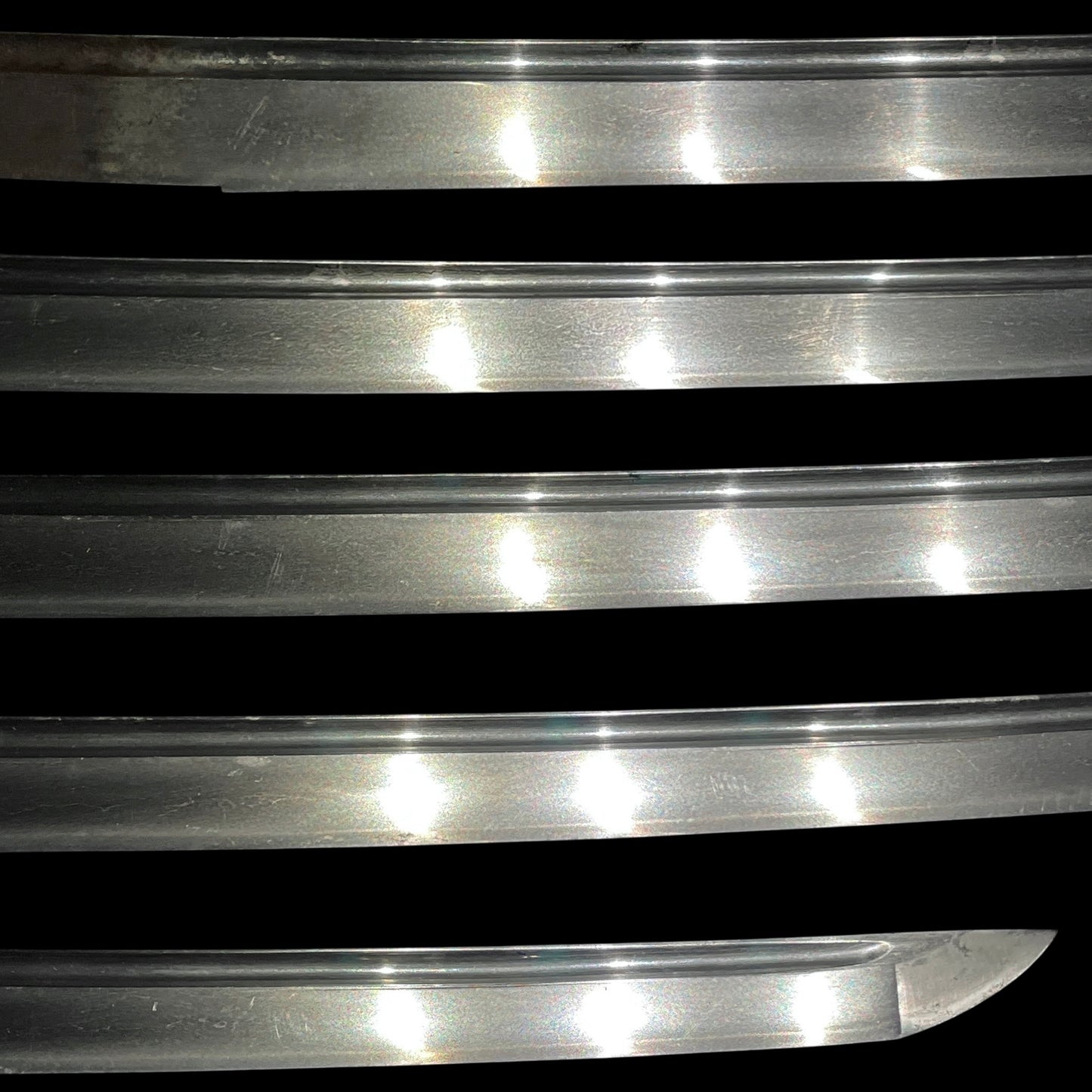 Kakitoshi 掻通し Long WAKIZASHI, KOTO Early Muromachi period, Oosuriage Mumei