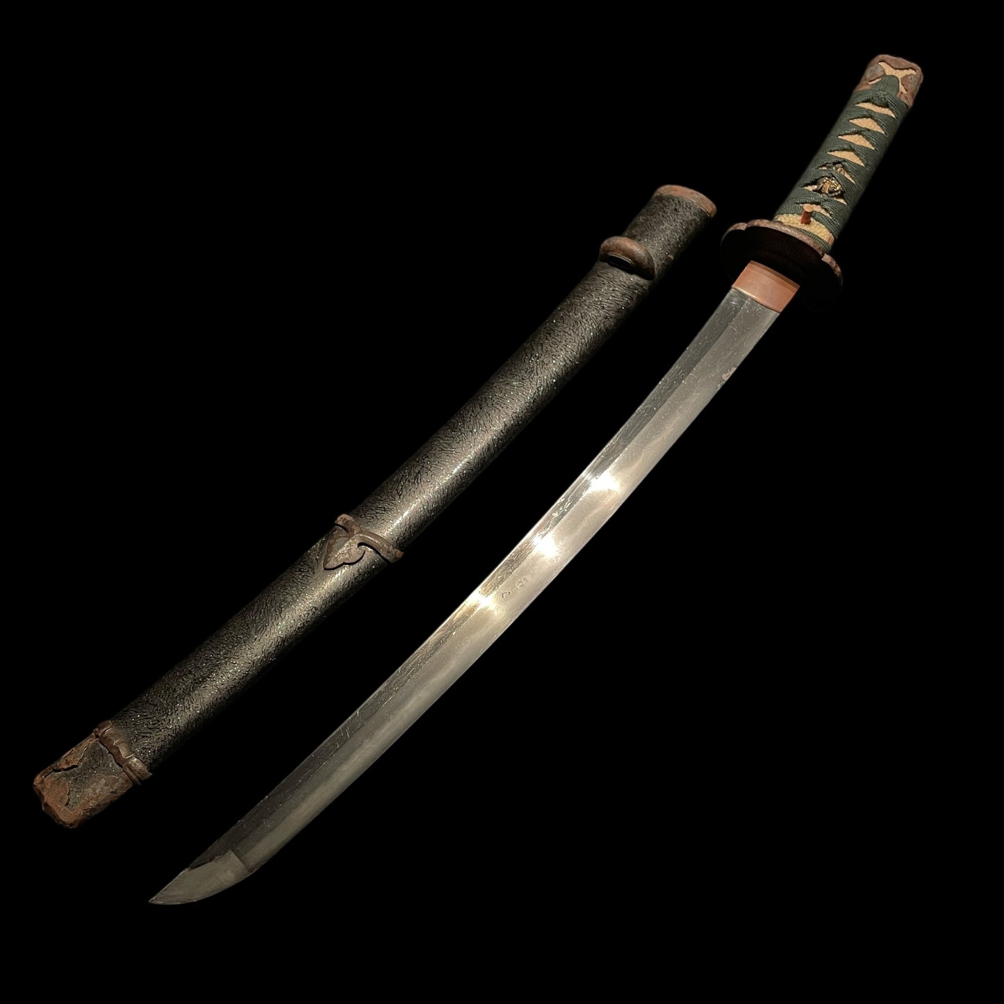 Handachi-Koshirae 半太刀拵 Wakizashi, Munemitsu 宗光 signed, Horse Menuki, Edo period