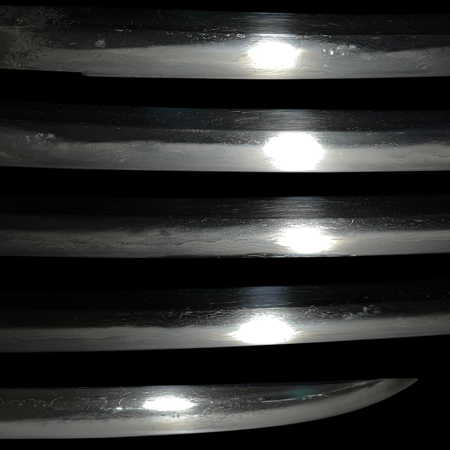 Kodachi 小太刀 Shobuzukuri, Dragon Fittings, Tadamitsu 忠光 signed