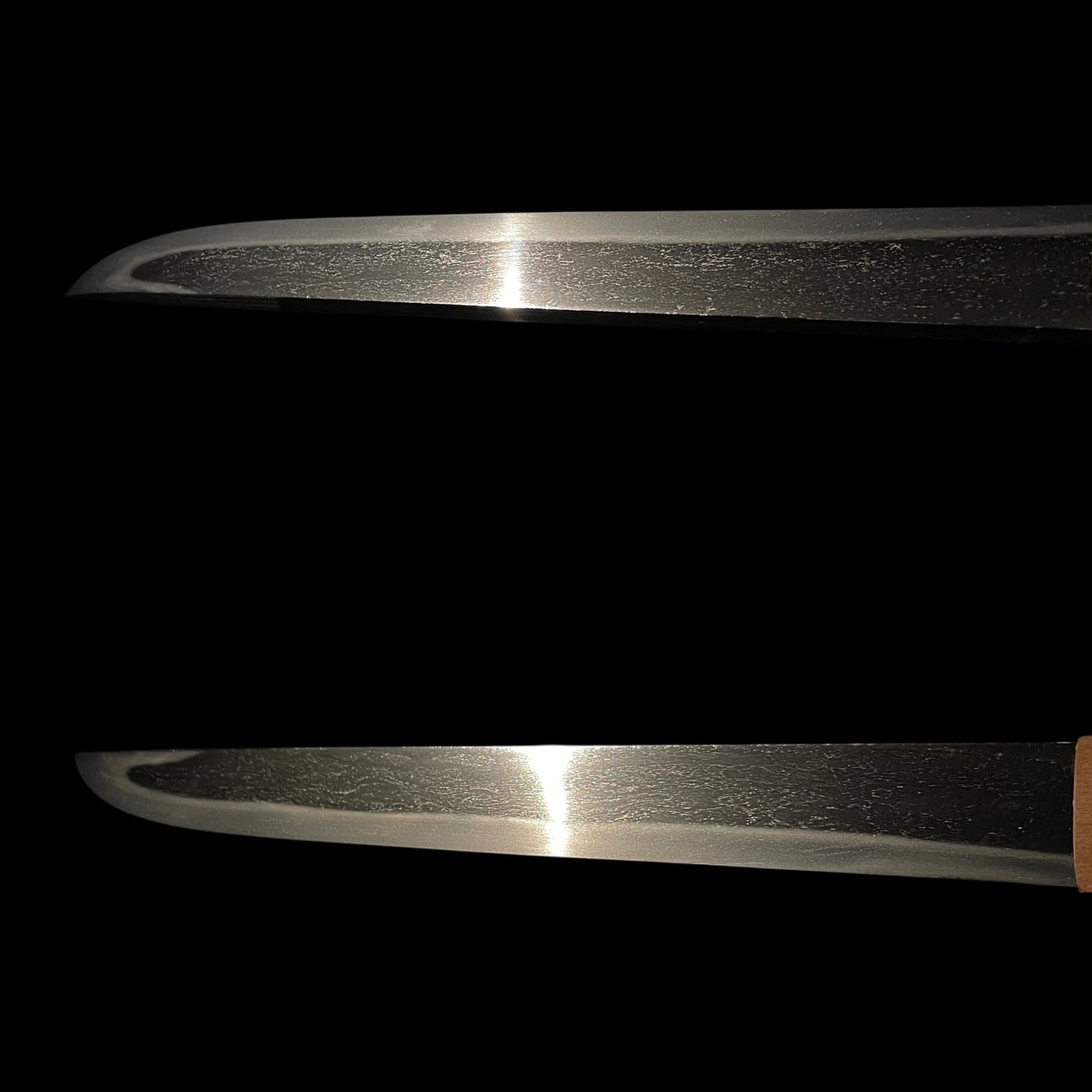 Ichimaru 一丸 signed TANTO, Masamehada 柾目肌, Shinshinto 新々刀, NBTHK Certificate