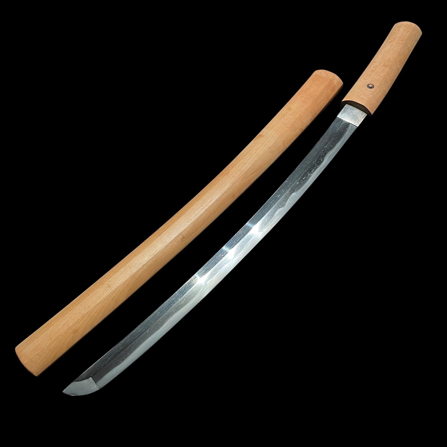 Yasutsugu 康継 signed Short WAKIZASHI, Edo period, Nagasa: 422mm (16.61in)