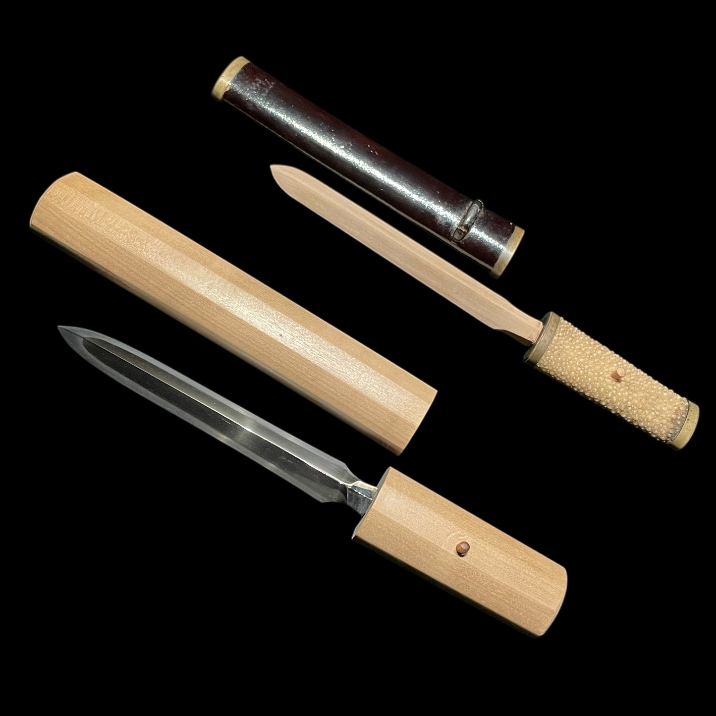 Hirasankaku-Yari 平三角槍 in Tanto Koshirae, Sho 正 signed, Edo period