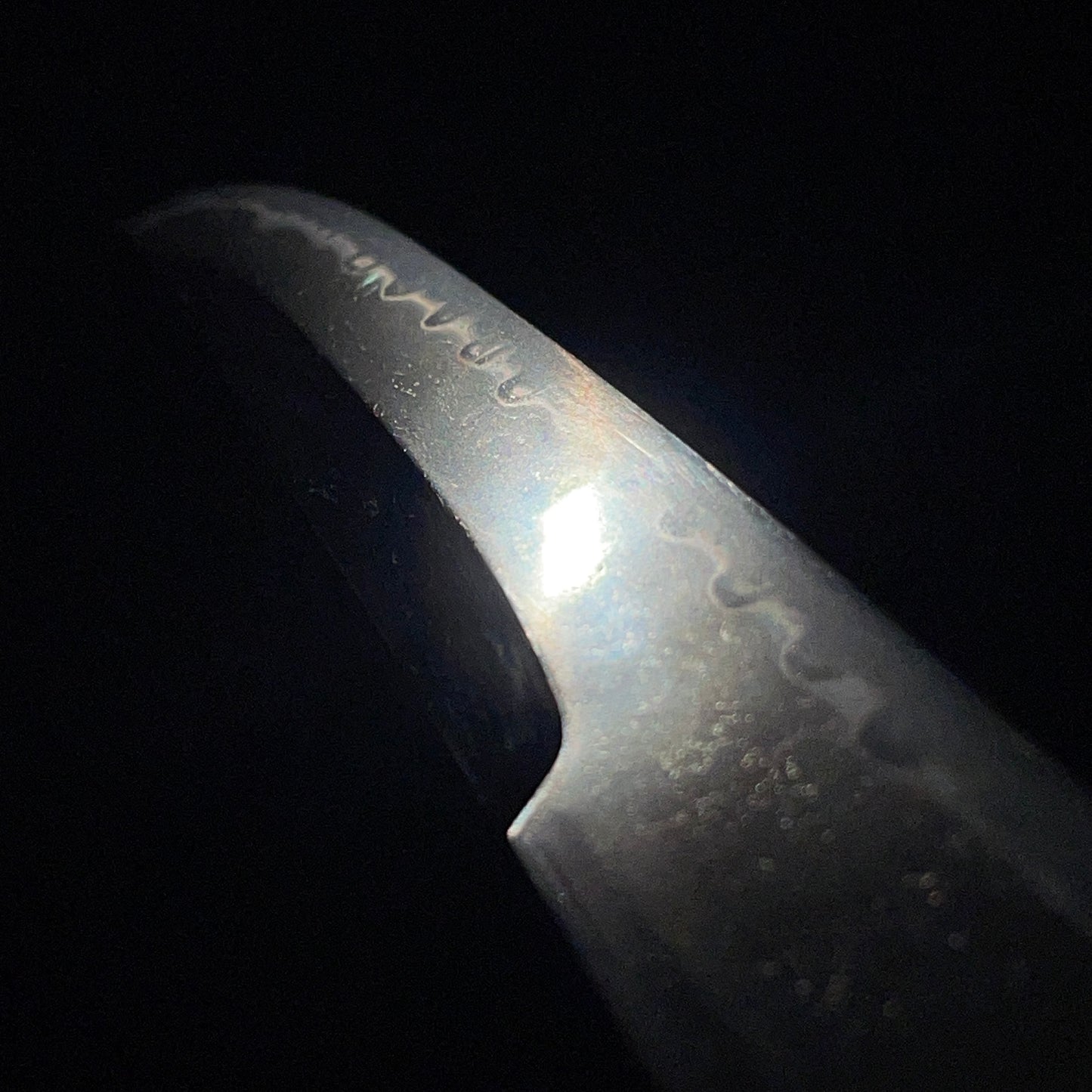 UNOKUBI-ZUKURI TANTO 鵜首造短刀, Thick blade, Edo period mumei