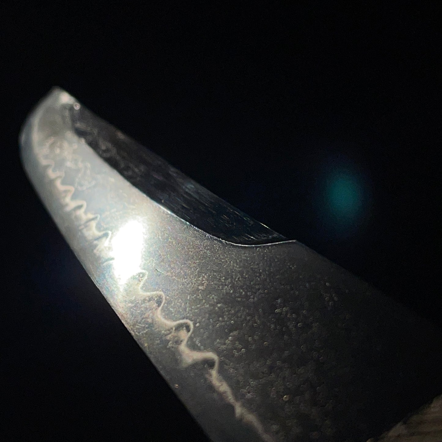 UNOKUBI-ZUKURI TANTO 鵜首造短刀, Thick blade, Edo period mumei