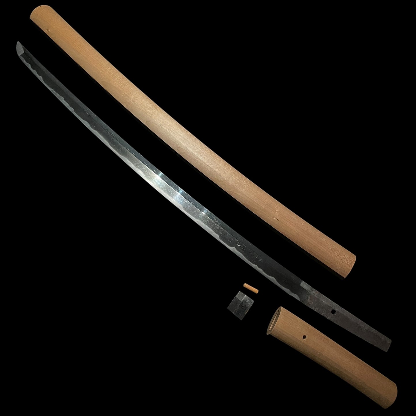 Sakakuraseki 坂倉関 , Long Wakizashi, KOTO Muromachi period, NBTHK Certificate