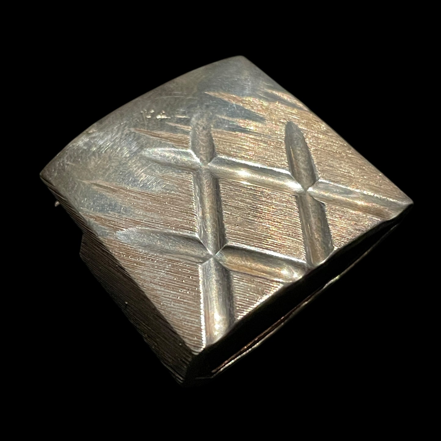 Landscape Fuchikashira 風景図縁頭, Oozori Wakizashi,  Signed Tsuba, Kashu Habaki